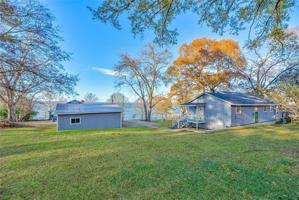 55 Sherry Lane