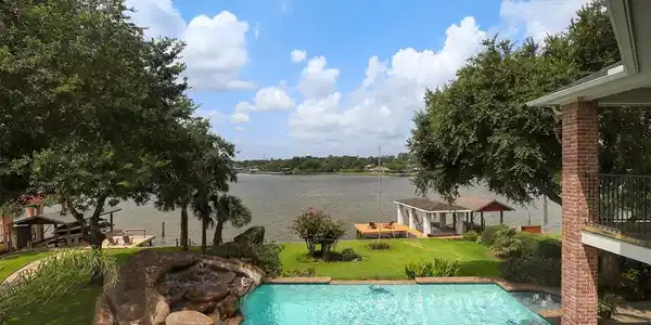 1711 Lake Arbor Drive