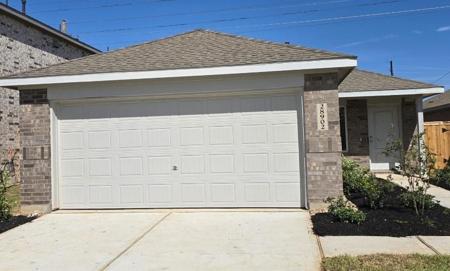 1703 Green Warbler Lane