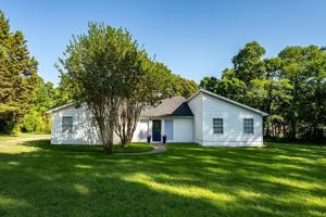 117 E Acres Rd