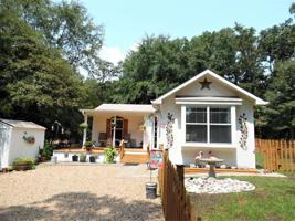 320 North Lake Drive
