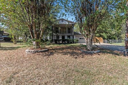 5132 Skyline Dr