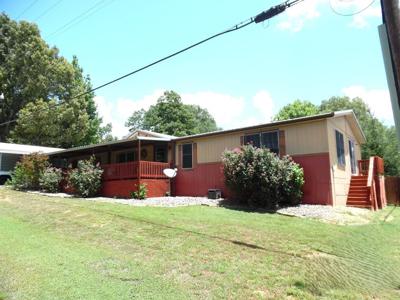 370 Hickory Hills Dr