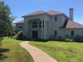 2379 Rose Point