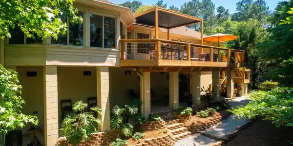 307 Superior Cove