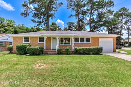 502 Sand Bar Ferry Road