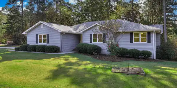 301 Misty Cove