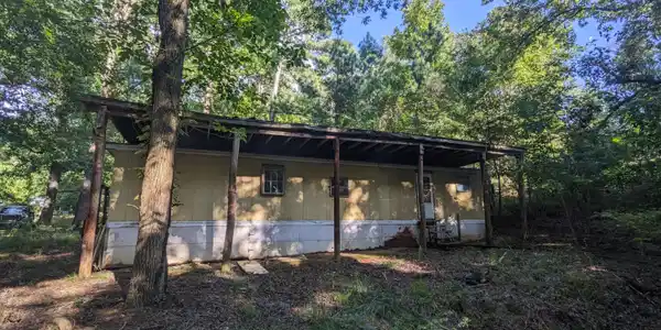 7465 LAKESIDE Drive