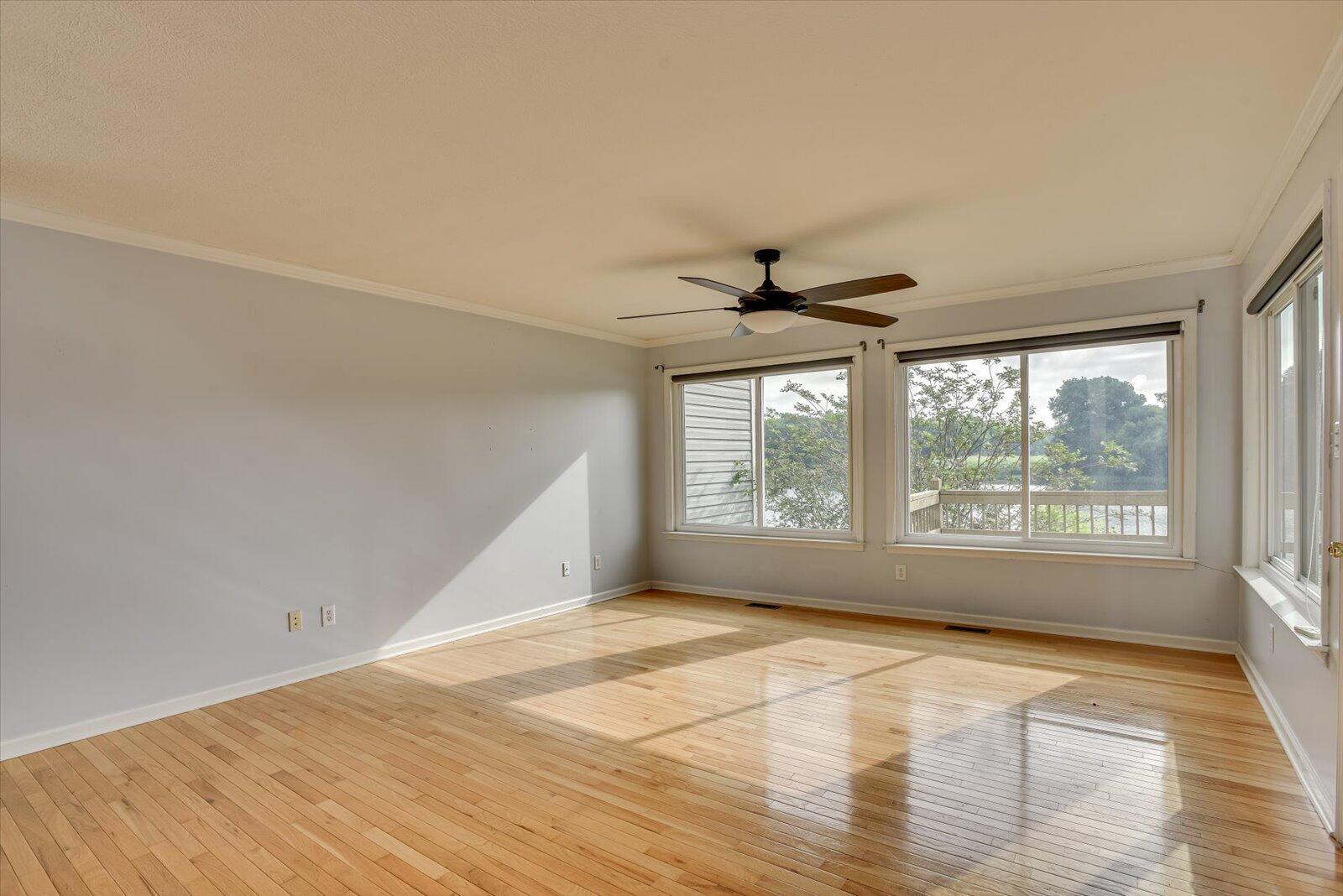 Image 3: 03-103-750_0627LRenfused