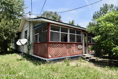 23 Curry Street
