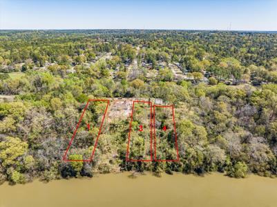 4 River Oak Drive