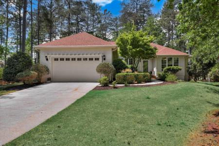 109 Hickory Point