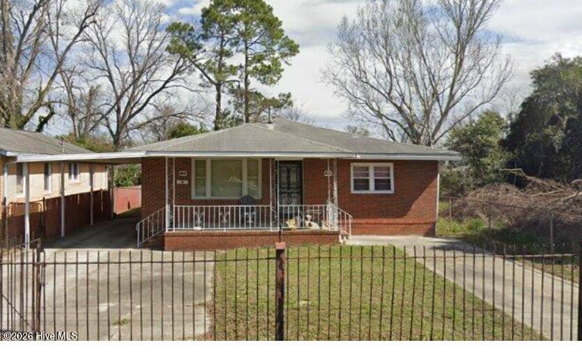 Image 1: 385 azalea ave