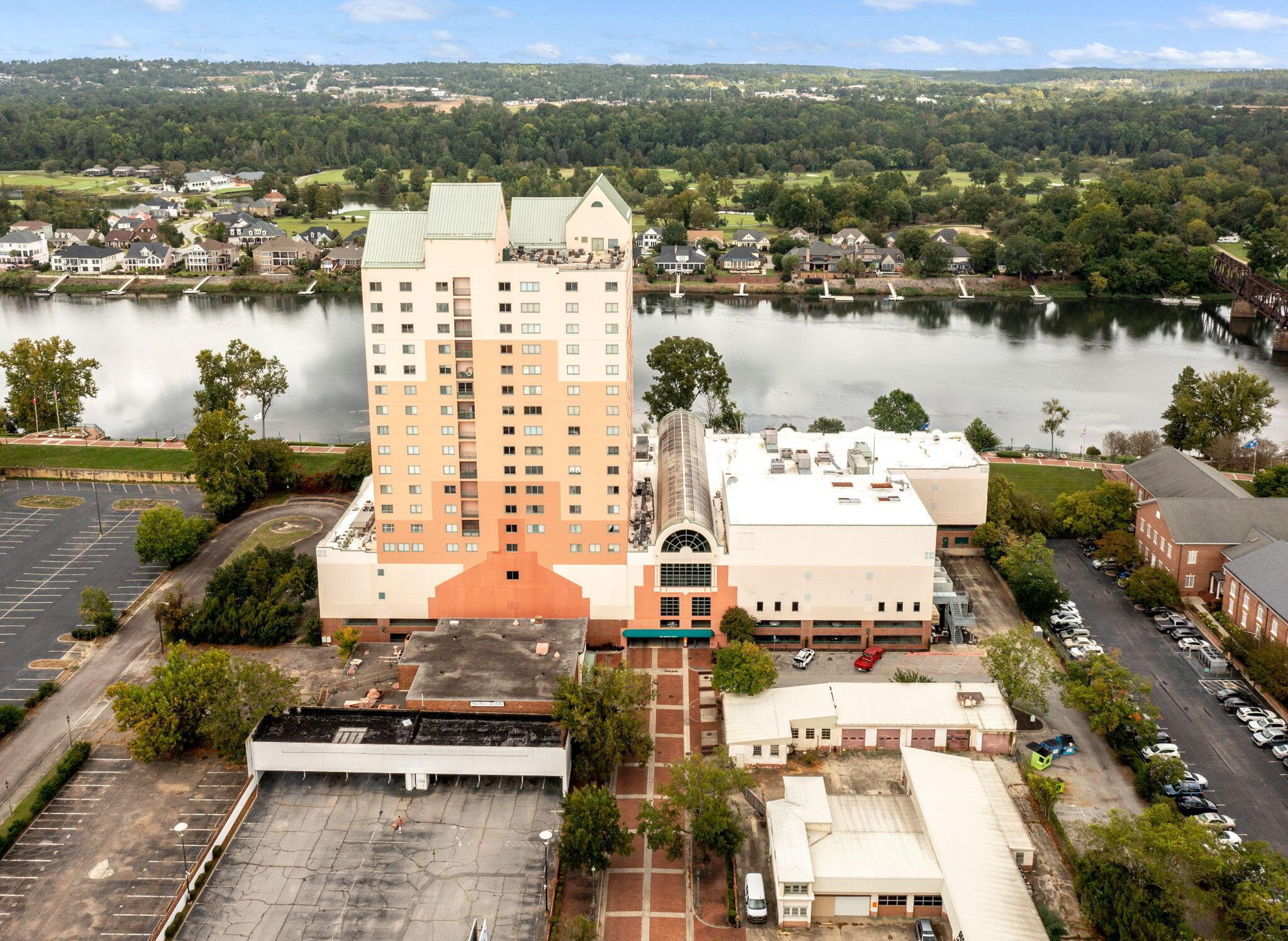 Image 4: 4-web-or-mls-1 7th Street - Drone-5