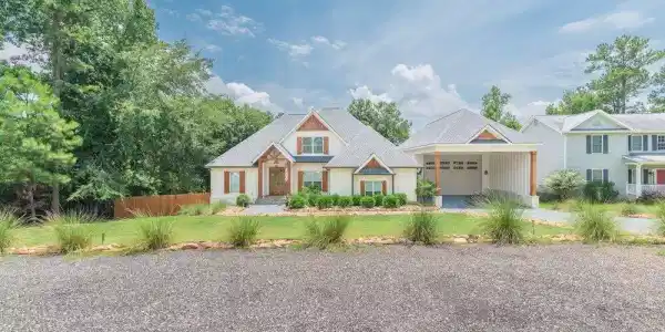 261 Lee Drive