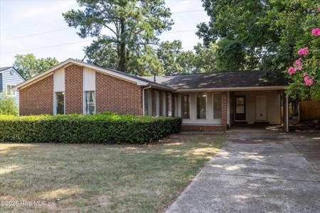 2515 Springwood Drive