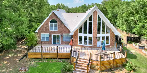 1076 Elm Drive
