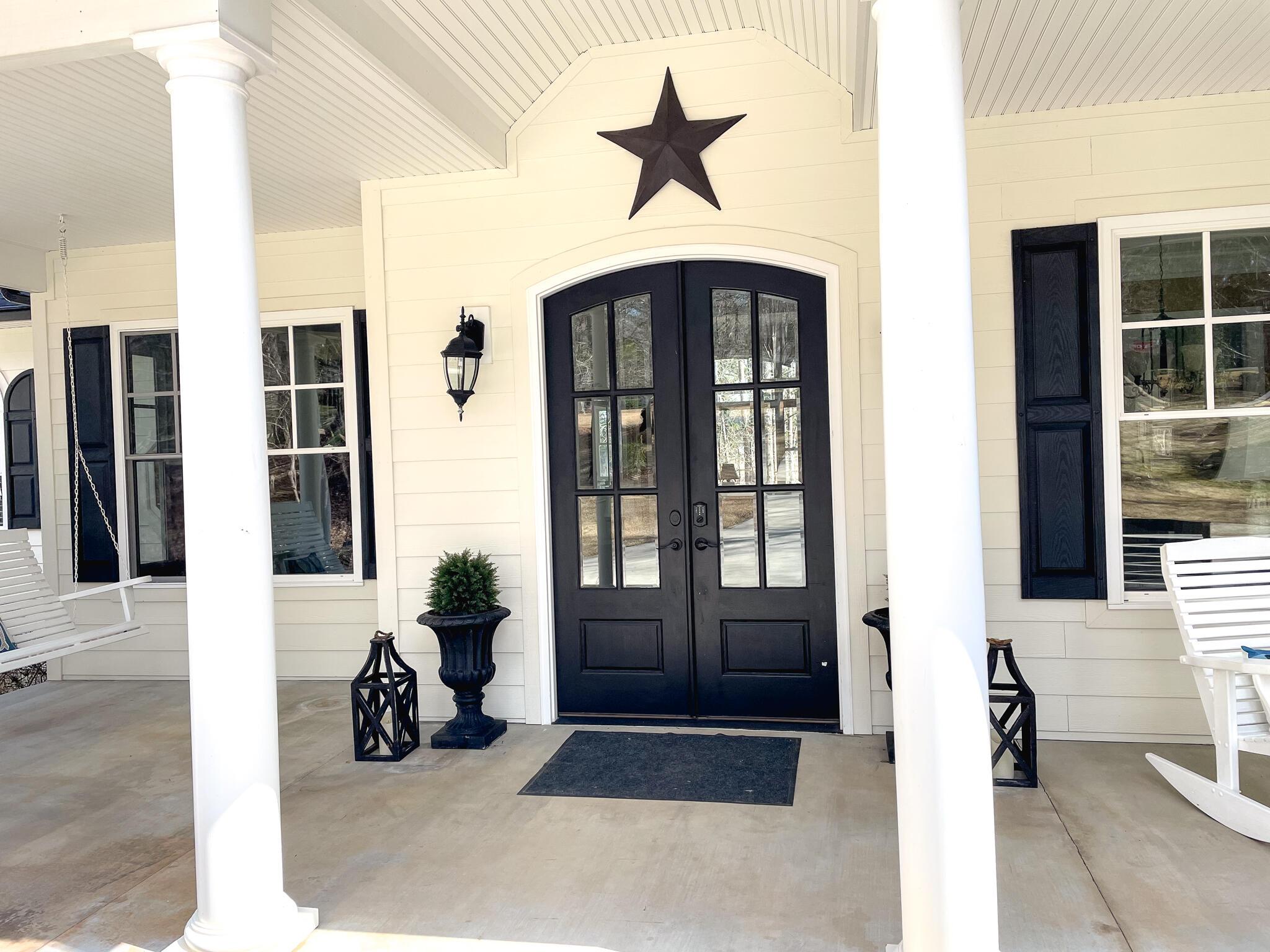 Image 2: Front Entry