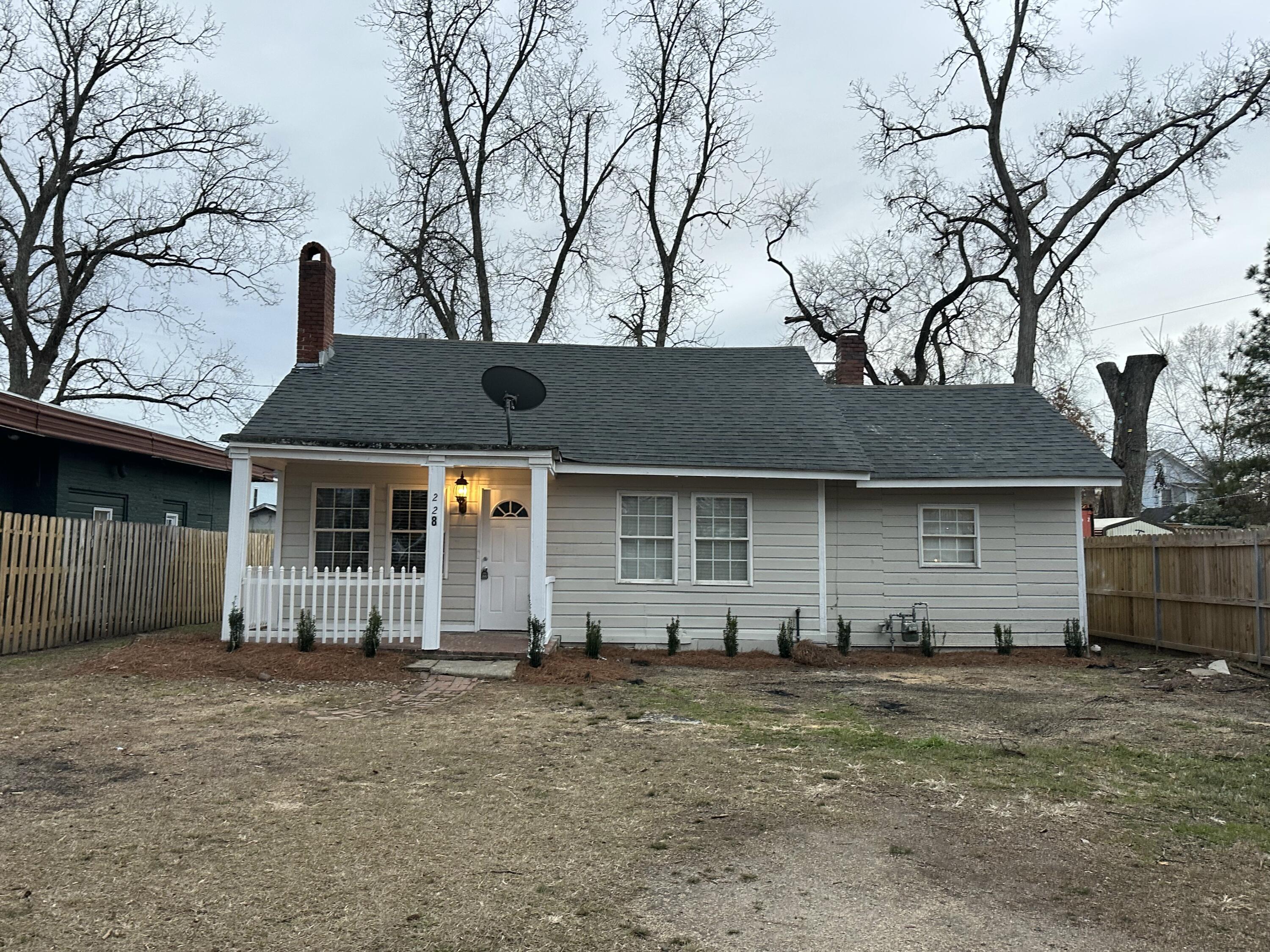 Image 1: 228 Greene Street