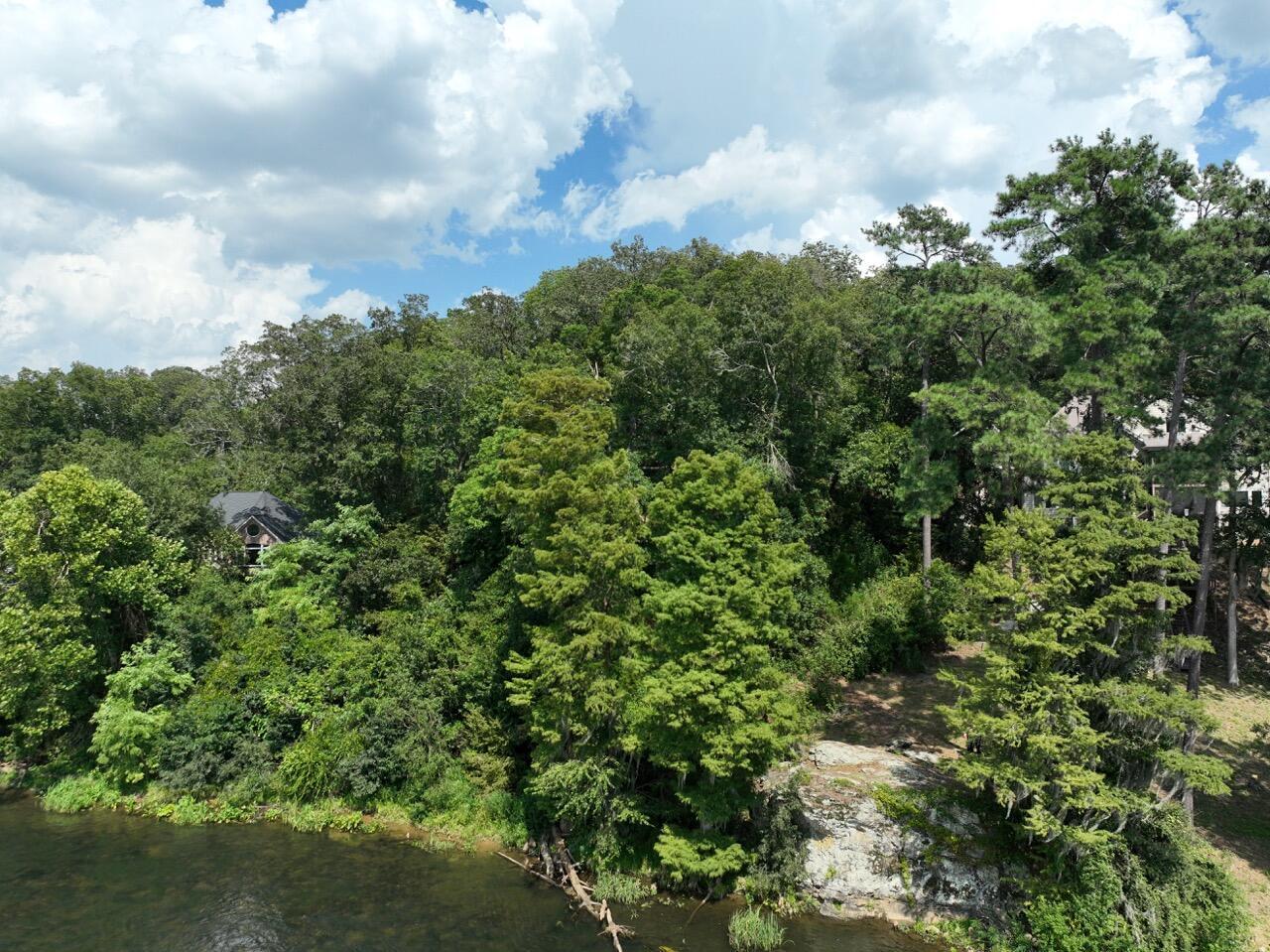 Image 2: 16