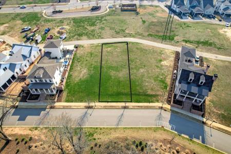 Lot 10 Lafayette Street