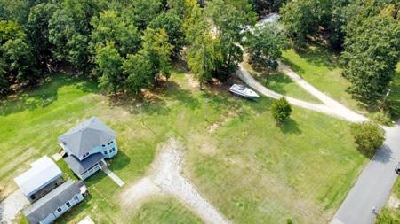 1051 Lake Dr.