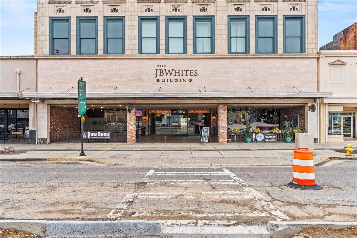 Image 2: Front of Building