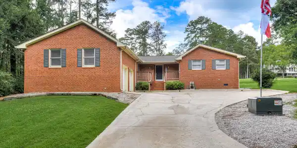 256 Brassie Drive
