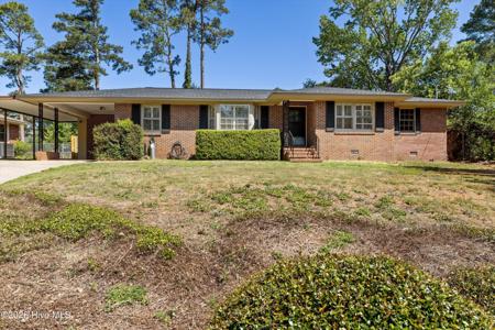 706 Brooks Drive