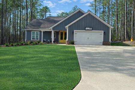 252 Candlewick Loop