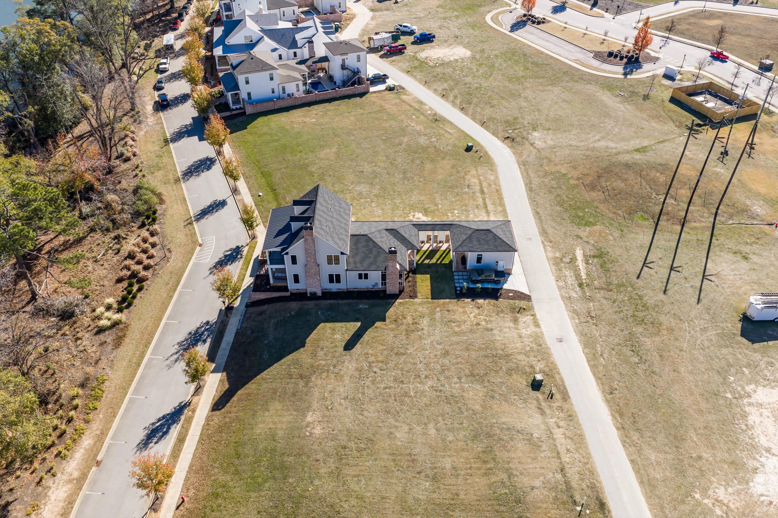 Image 3: 2-DJI_20251211113421_0052_D-HDR