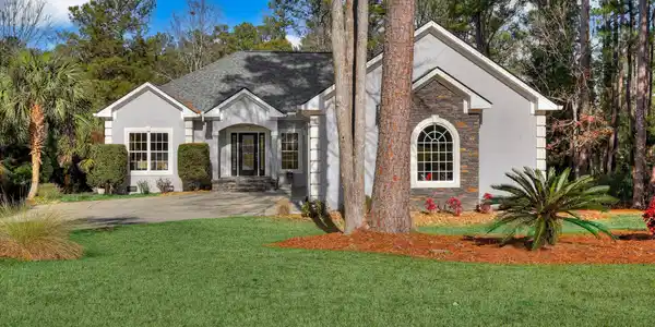 205 Pirates Cove