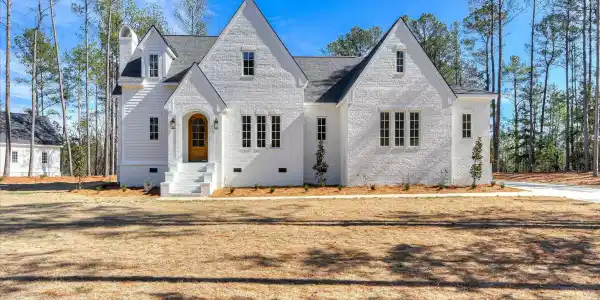 1018 Sadie Lane