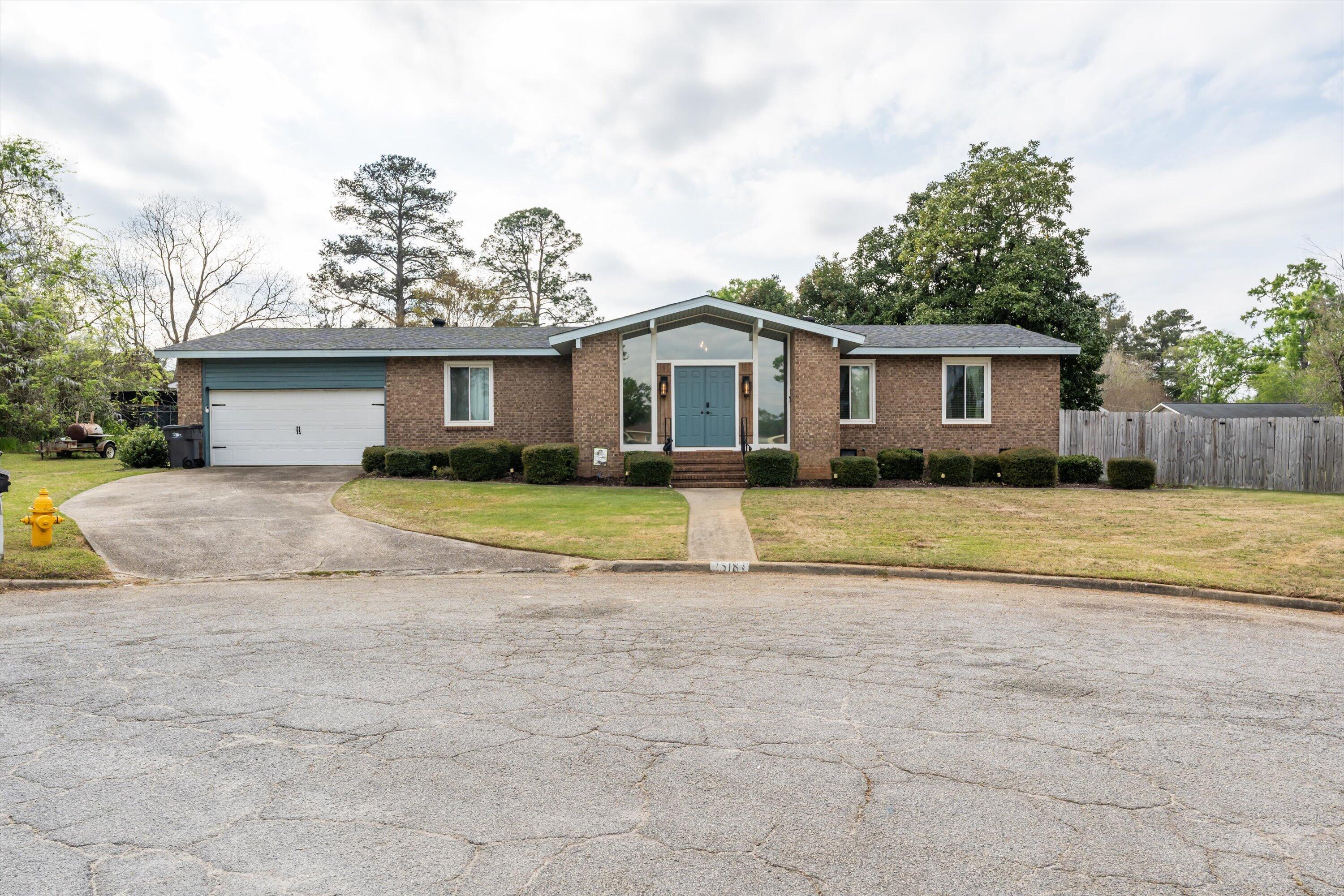 Image 2: FRONT OF HOME