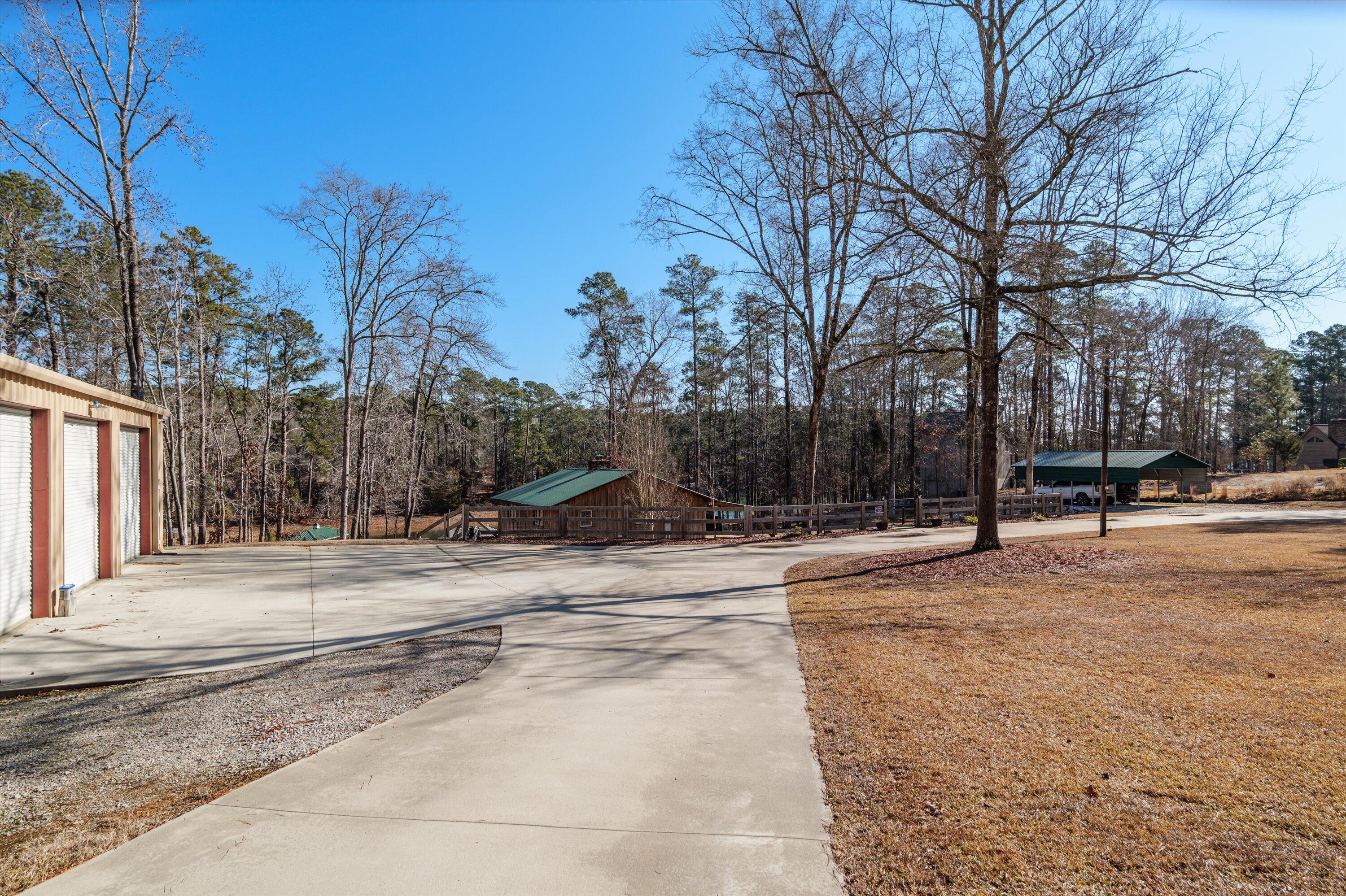 Image 3: 03-1172 Pawnee Dr_Carlee Milburn, Realto