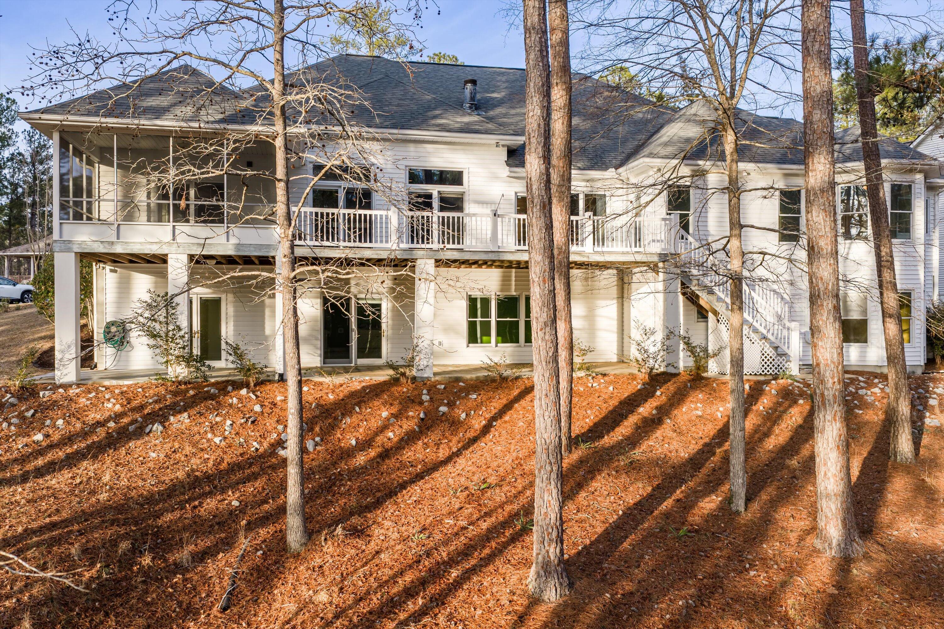 Image 3: 210 Daly Place.EvansRealEstateGroup02