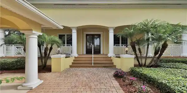 524 Heartland Boulevard