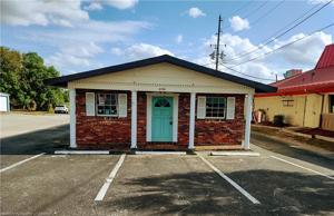 2113 Us 27 Highway S