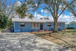1332 Draper Drive