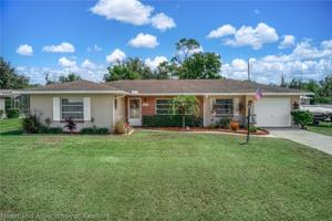 221 Sunnybrook Lane
