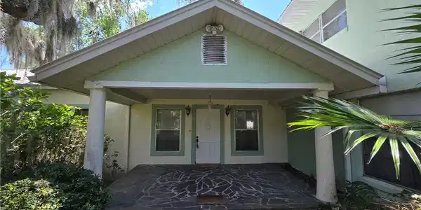 6824 County Road 17 S