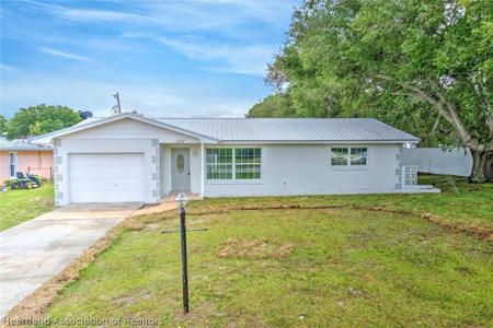 1537 Vicki Drive