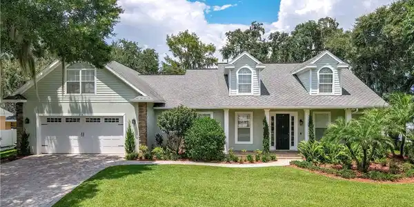 33 Tioga Lane