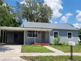 1120 Edgemoor Avenue