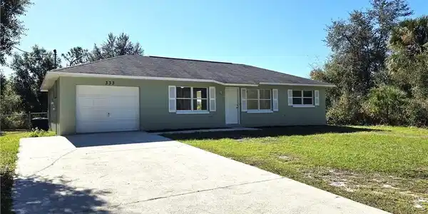 333 Farrell Drive NE