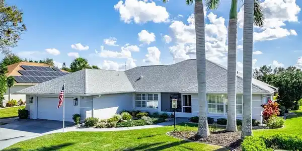 13 Acacia Court N