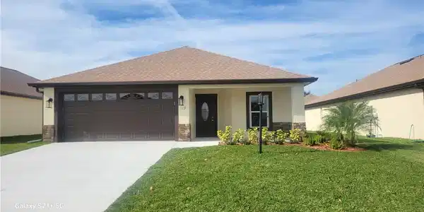 119 Woodside Drive