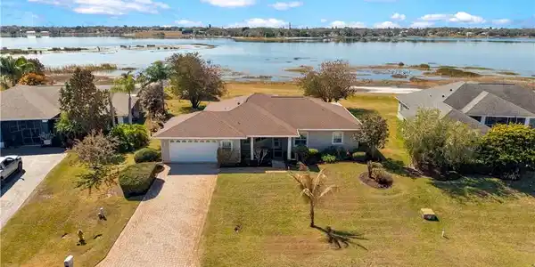 3007 Cedora Terrace