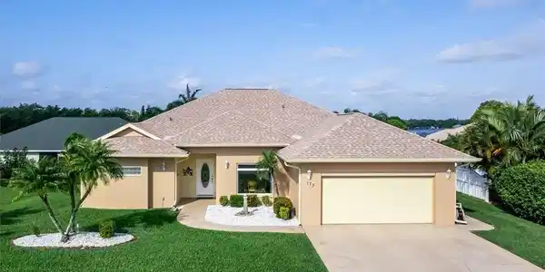 173 Rosewood Drive N