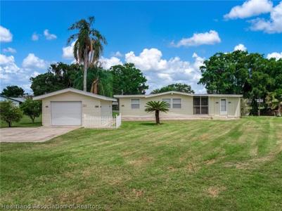 221 Speckled Perch Point